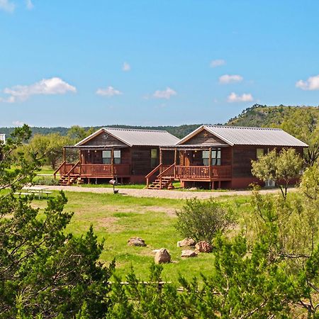 Enchanted Rockview Cabins Crabapple Ngoại thất bức ảnh
