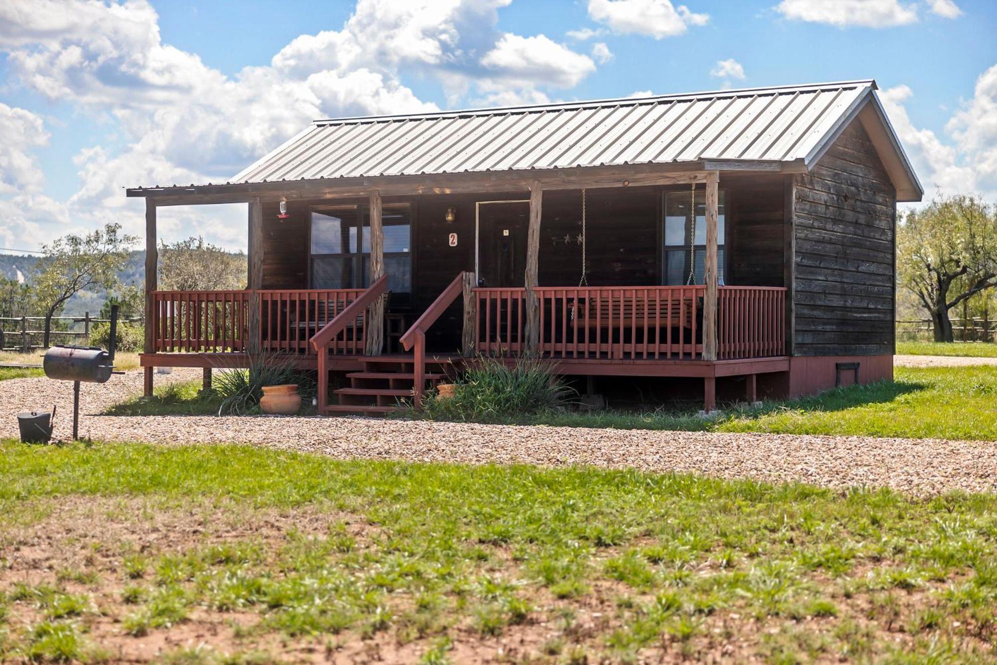 Enchanted Rockview Cabins Crabapple Ngoại thất bức ảnh