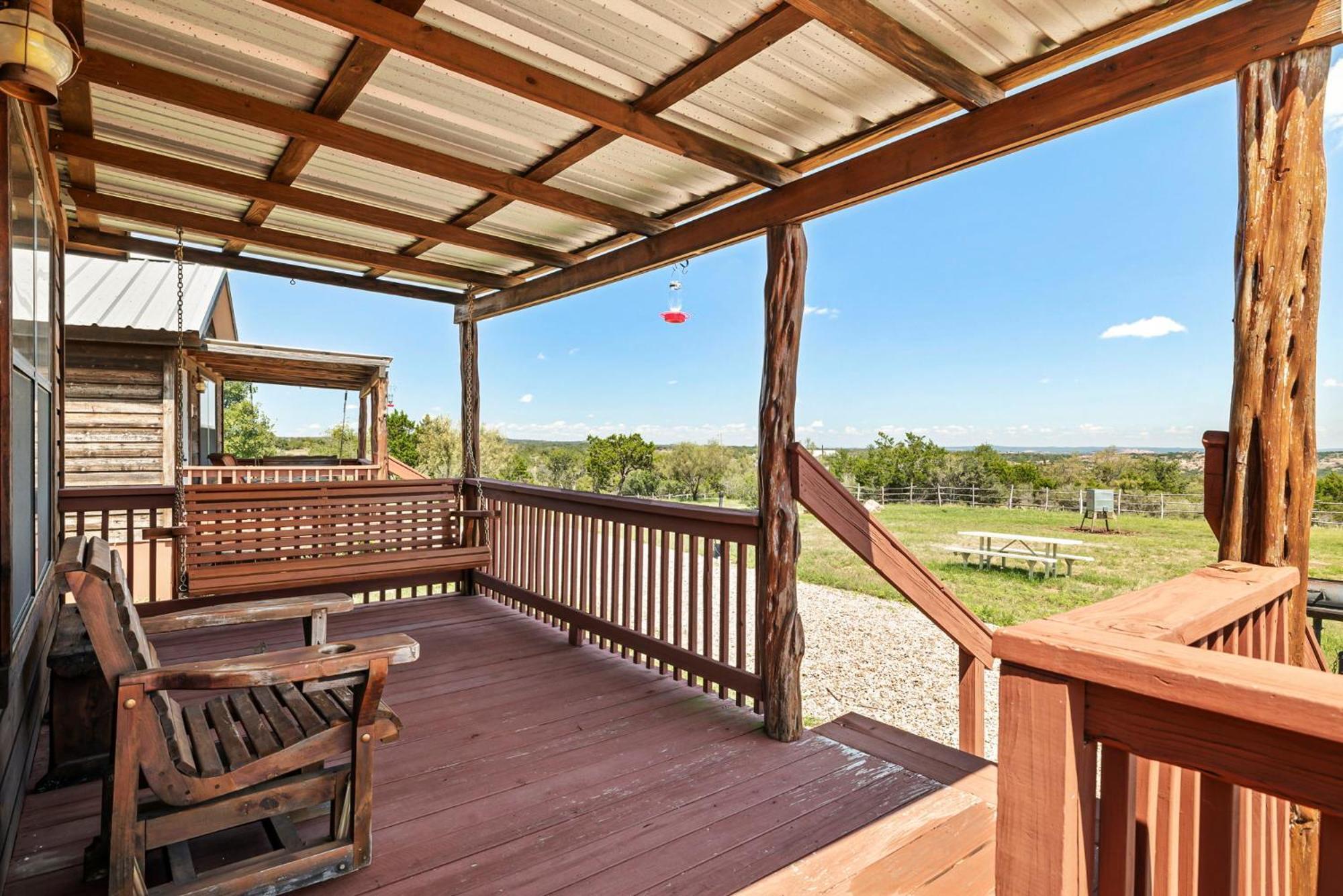 Enchanted Rockview Cabins Crabapple Ngoại thất bức ảnh