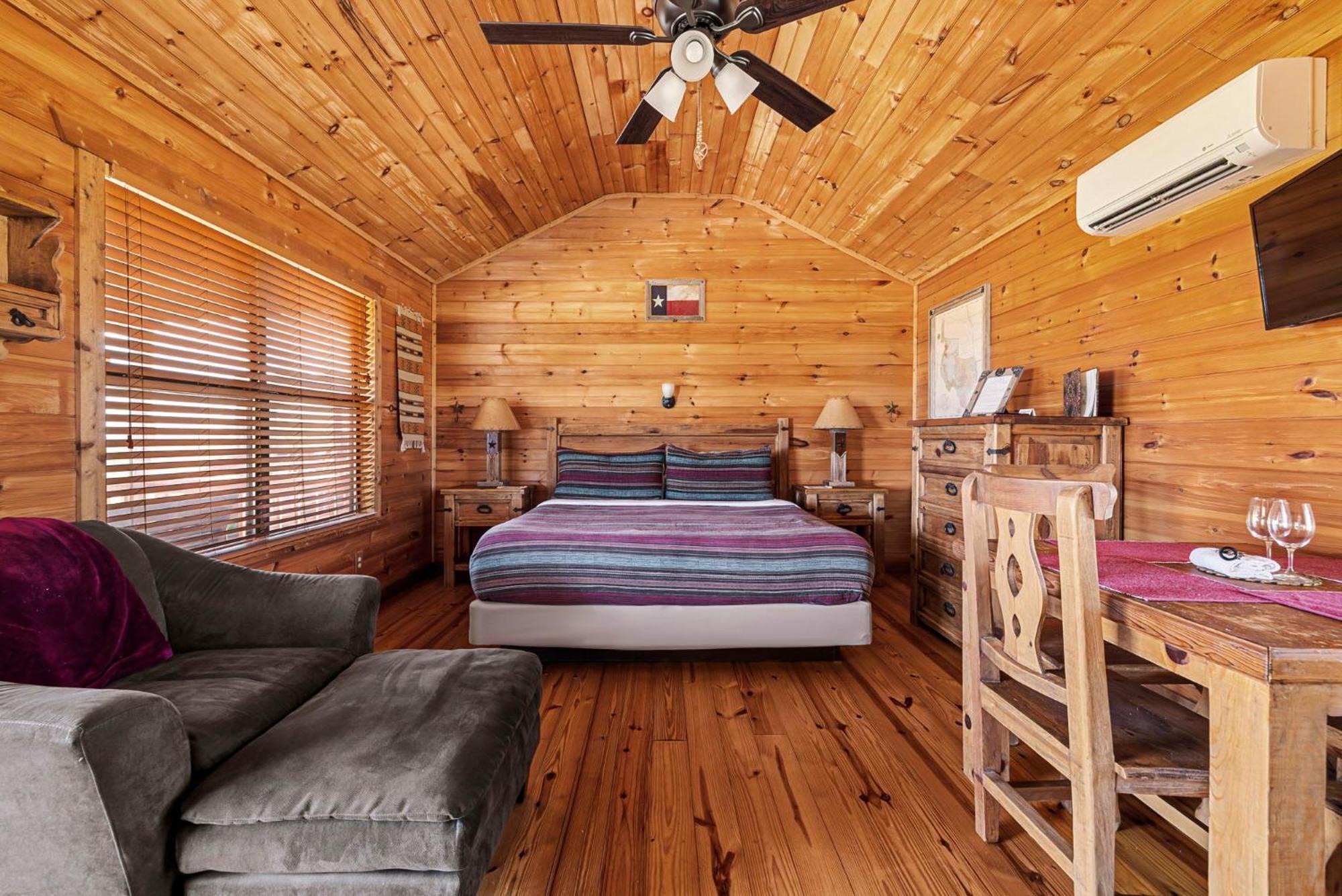Enchanted Rockview Cabins Crabapple Phòng bức ảnh